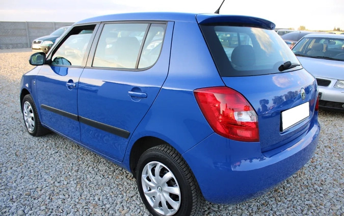 Skoda Fabia cena 13700 przebieg: 149000, rok produkcji 2007 z Sieraków małe 436